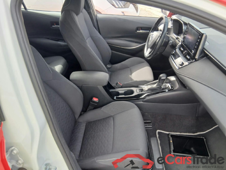 TOYOTA Corolla 1.8 125H ACTIVE TECH E-CVT #6