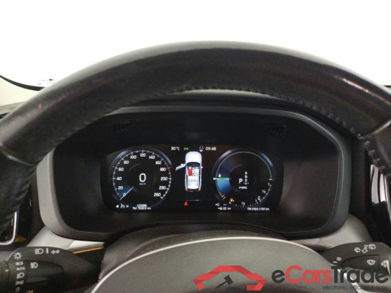 VOLVO XC60 / 2017 / 5P / SUV T6 Plug-in AWD auto Recharge Ins. Exp #4