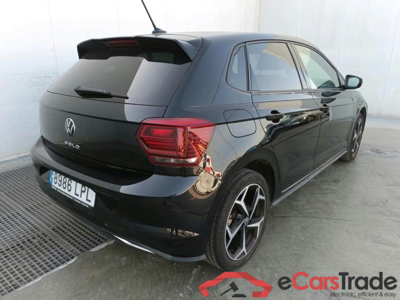 VOLKSWAGEN Polo / 2017 / 5P / berlina con portón R-Line 1.0 TSI 81kW (110CV) #2