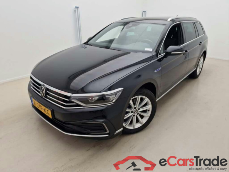 VOLKSWAGEN Passat Variant 1.4 TSI GTE Business DSG #1