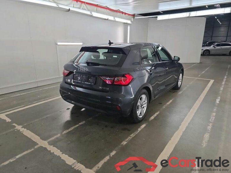 Audi A1 Sportback A1 Sportback 1.0 30 TFSI Attraction 81kW/110pk  5D/P Man-6 - CO2 onvolledig #4