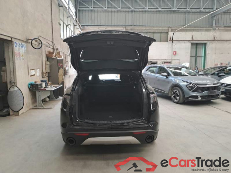 ALFA ROMEO STELVIO / 2017 / 5P / SUV 2.2 TD 160 CV SUPER AT8 RWD #5