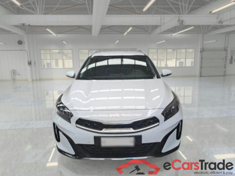 KIA XCEED / 2022 / 5P / CROSSOVER 1.6 CRDI 136 CV MHEV DCT STYLE #6