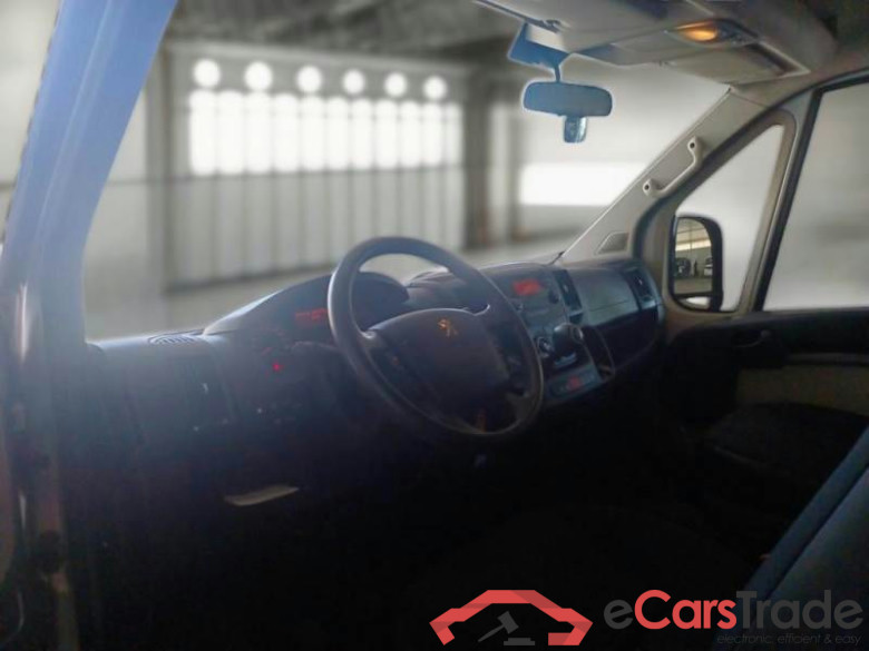 PEUGEOT BOXER 2014 COMBI 333 L2H2 BLUEHDI 130 COMFORT #3