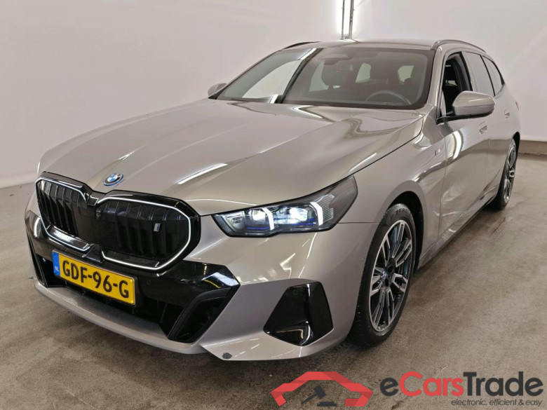 BMW i5 Touring eDrive40 M Sport Edition 5d