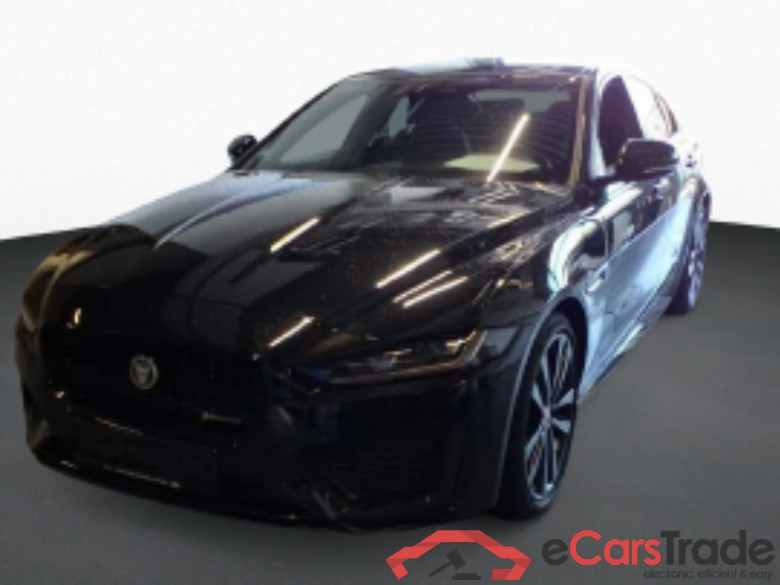XE R-Dynamic Black AWD 2.0 150KW AT8 E6d