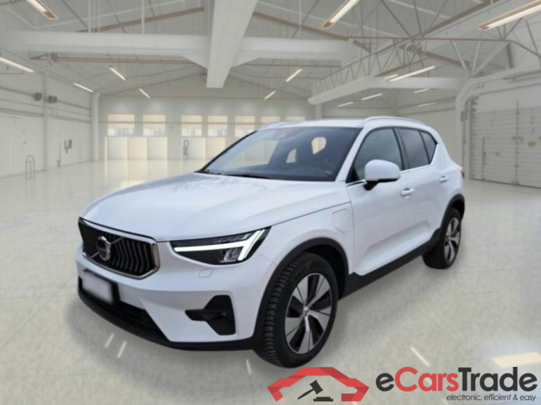 VOLVO XC40 / 2021 / 5P / SUV T4 RECHARGE PLUG-IN AUTO CORE #1