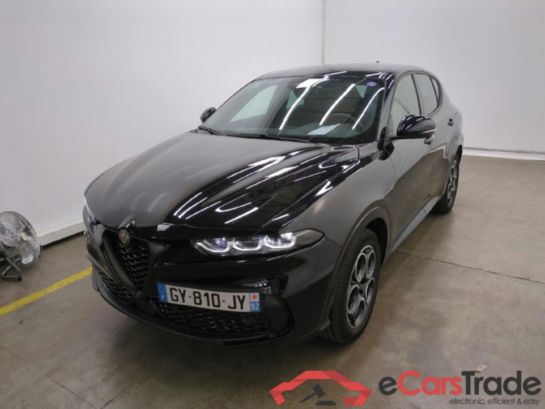 ALFA ROMEO Tonale / 2022 / 5P / SUV 1.3T PHEV 190 AT6 Sprint #1