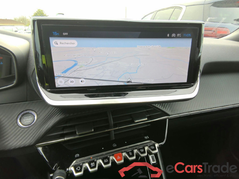Peugeot 2008 Allure 1.2 PureTech 100 S&S BVM6 #5