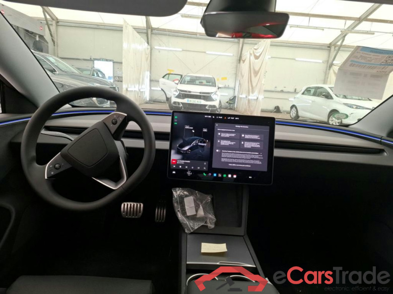 TESLA Model 3 / 2018 / 4P / Berline BEV Grande Performance transmission inté #6