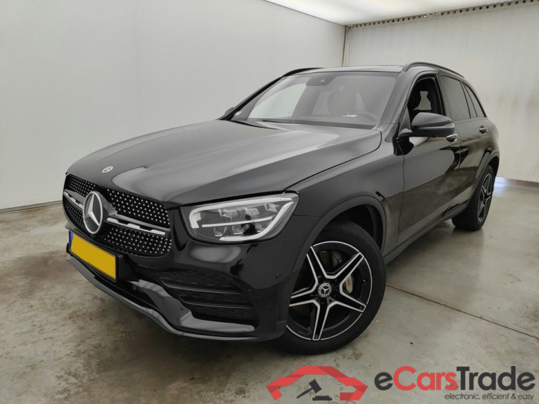 Mercedes GLC 200d AMG Night Aut. Pano LED Widescreen Navi 1/2 Sport-Leather-Alcantara KeylessGo Camera Klima PDC ... #1