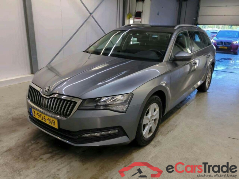 SKODA Superb Combi 1.5 TSI Business Ed. #1