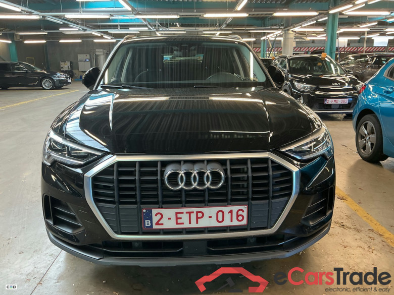 AUDI Q3 1.5 35 TFSI S TRONIC BUS. ED. ATTRACTION #2