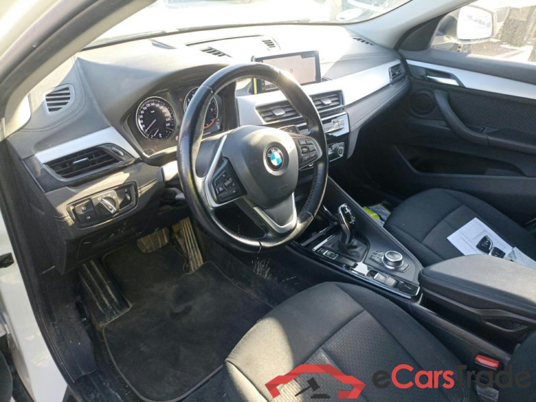 BMW X2 / 2017 / 5P / todoterreno sDrive18i (CX) #3