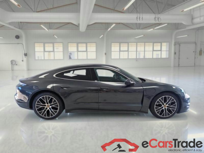Porsche Taycan Aut. Pano LED Virtual Navi Sport-Leather Sport-Chrono KeylessGo Camera 360 Klima PDC ... #3