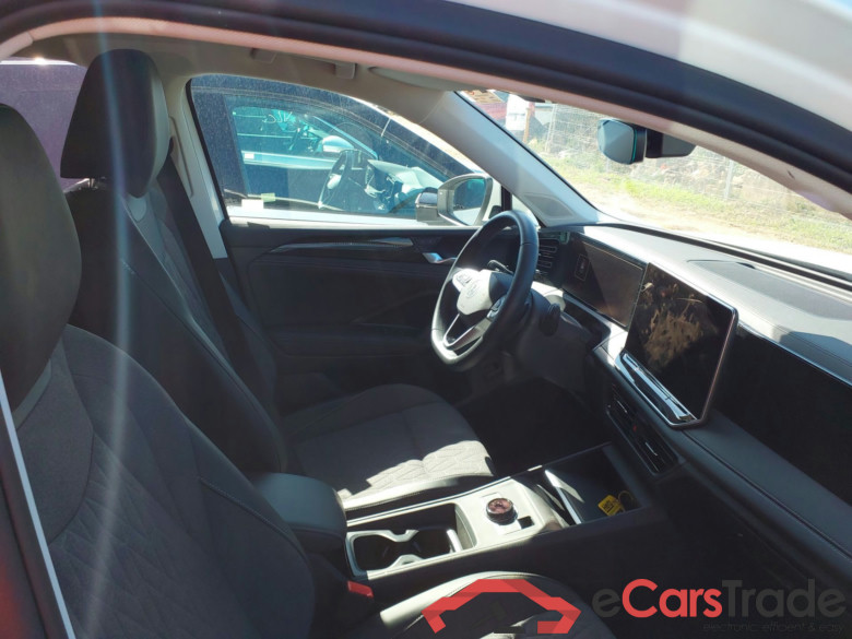 VOLKSWAGEN Tiguan Tiguan 2.0 TDI 110 kW (150 CV) DSG 7 MAS Automático  #3