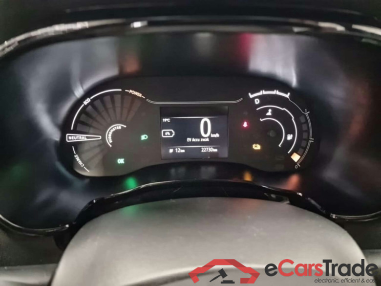 Dacia Spring Essential 27 kWh #6