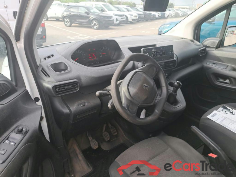 PEUGEOT Partner / 2018 / 3P / furgón derivado de turismo Pro Standard 1000kg BlueHDi 73kW #3