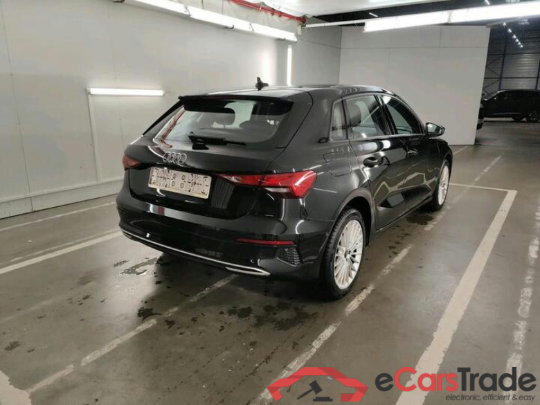 Audi A3 Sportback A3 Sportback 2.0 30 TDi S tronic Advanced 85kW/116pk  5D/P Auto-7 - CO2 indicatief #4