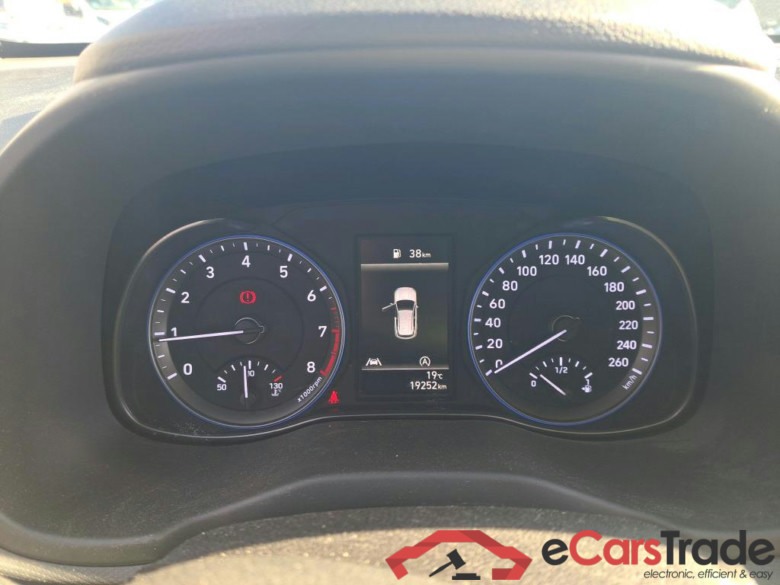 HYUNDAI Kona / 2020 / 5P / todoterreno 1.0 TGDI Klass 4X2 #4