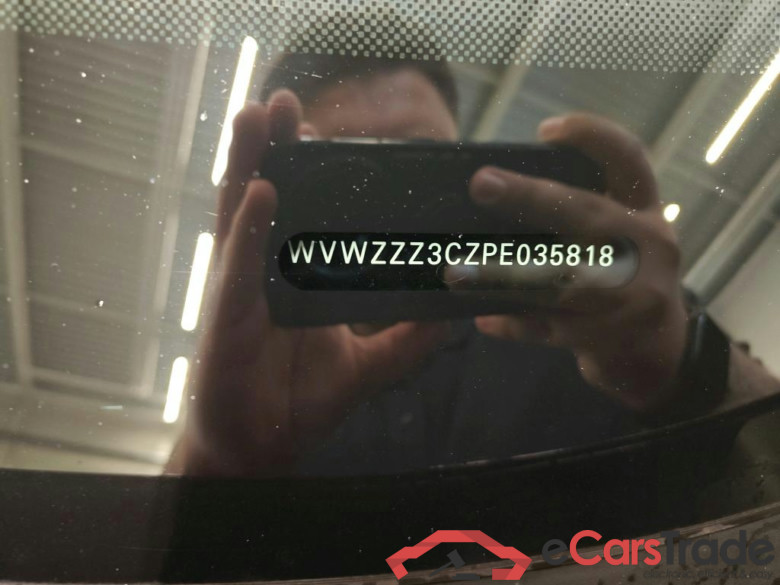 Volkswagen Passat Variant 1.5 TSI 7-DSG Business 5d #6