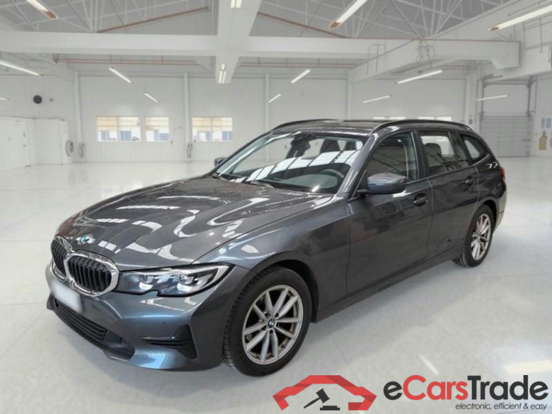 BMW SERIE 3 / 2018 / 5P / STATION WAGON 318D 48V BUSINESS ADVANTAGE TOURING AUTO