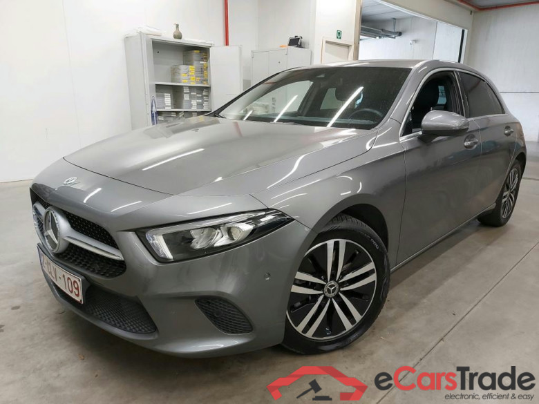 MERCEDES - MER A 250 e 218PK DCT Business Solution Luxury & Smartphone Integration  * HYBRID * #1
