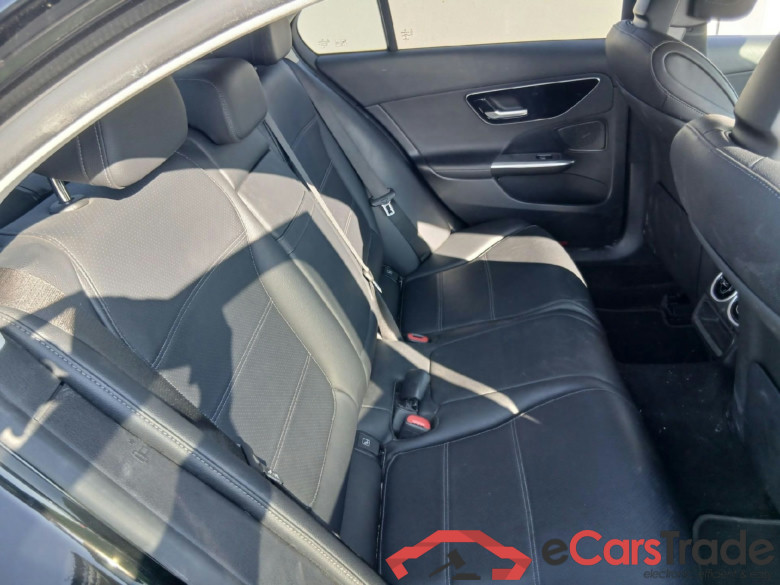 MERCEDES-BENZ Clase C / 2021 / 4P / sedán C 200 d #2