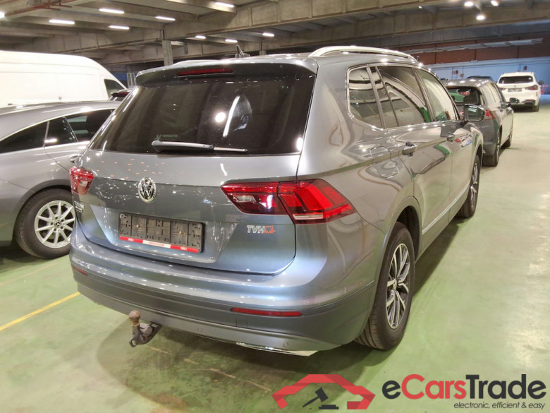 VOLKSWAGEN TIGUAN ALLSPACE DIESEL 2.0 TDi SCR Comfortline DSG (EU6.2) #4