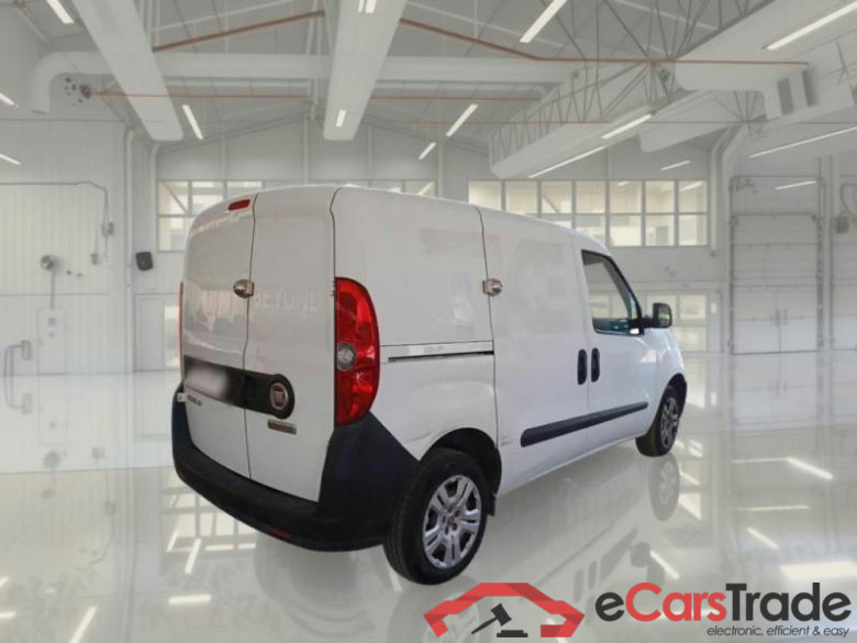 FIAT DOBLÒ CARGO / 2014 / 4P / VETT. FURGONATA CH1 LOUNGE 1.3 MJET 95CV E6D SeS #2