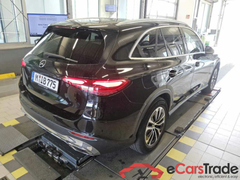 Mercedes-Benz GLC (BM 254)(06.2022->) DE - SUV5 GLC 220 d EU6d, 4Matic Avantgarde, 2022 - 2024 #3