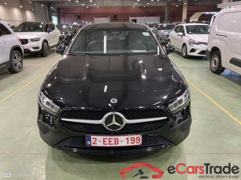 MERCEDES-BENZ A-CLASS 1.3 A 250 E BUSINESS LINE DCT #2