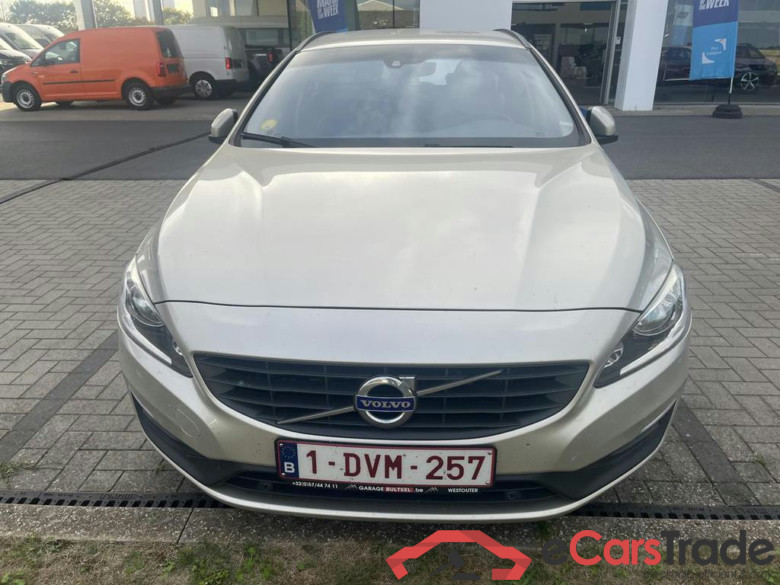 Volvo V60 2.0 D2 Navi Klima PDC ... #3