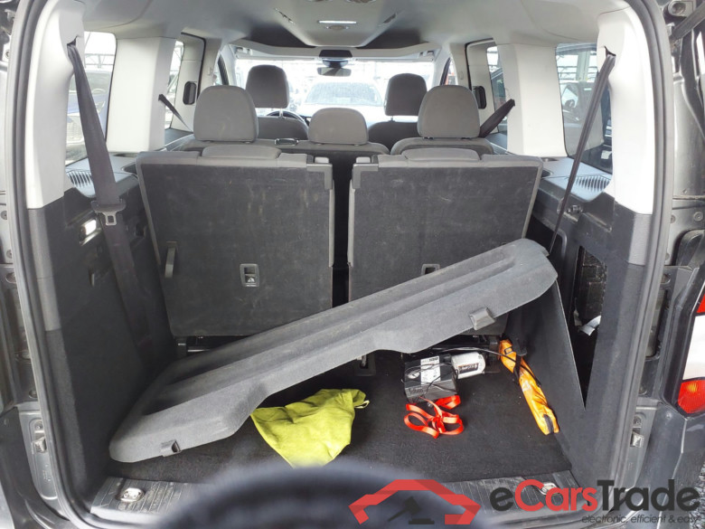 FORD Grand FORD Grand Tourneo 2,0 ECOBLUE 102 CV BVM TITANIUM  Titanium #2
