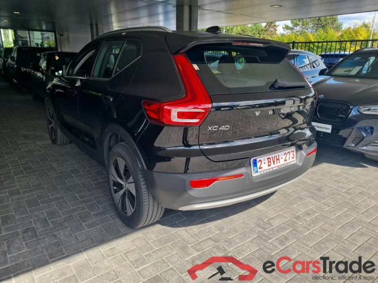 VOLVO XC40 1.5 T4 PHEV INSCRIPTION EXPR. DCT #3
