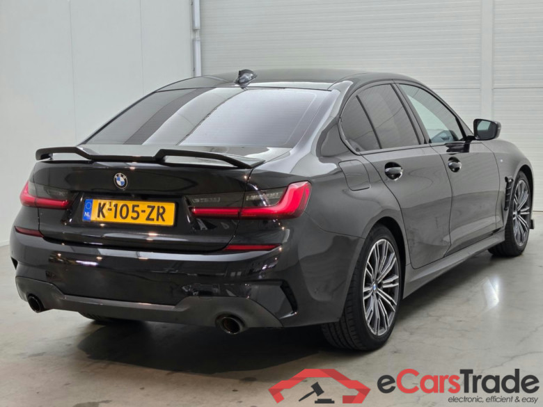 BMW 3-serie 318i High Executive #4