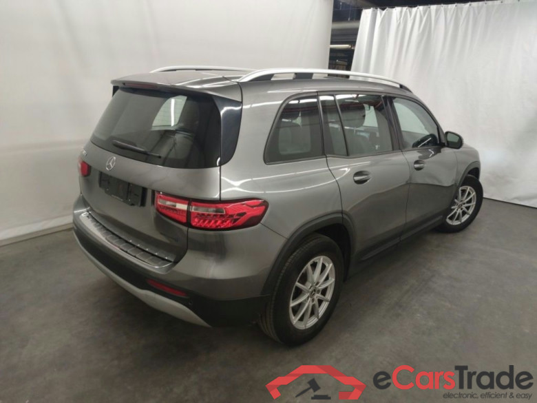 Mercedes-Benz GLB GLB 180 d Business Solution Essential 5d #2