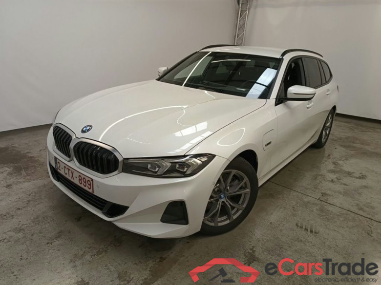 BMW 3 Reeks Touring 320e (150 kW) 5d #1