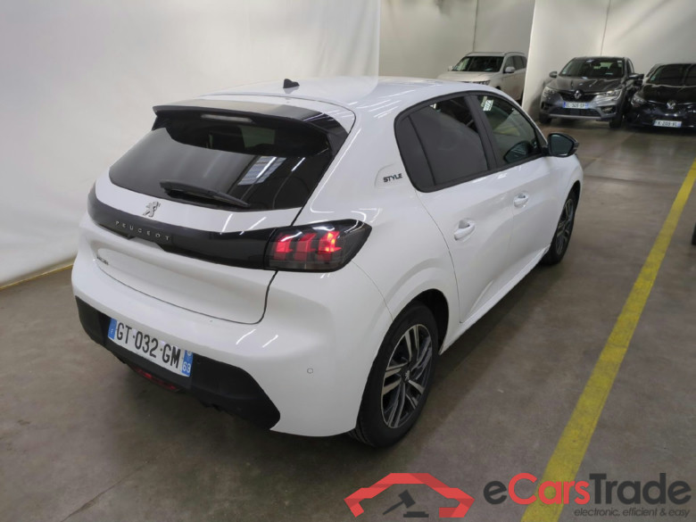 PEUGEOT 208 / 2019 / 5P / Berline PureTech 75 S&S Style(SP) #3