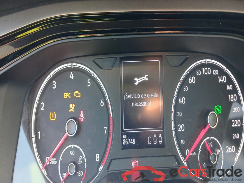 VOLKSWAGEN Polo / 2017 / 5P / berlina con portón Advance 1.0 TSI 70kW (95CV) DSG #4