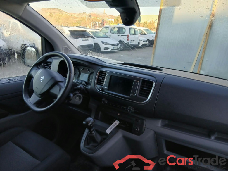 PEUGEOT Expert / 2016 / 4P / furgón Furgón Premium 1.5 BlueHDi 120 Standard #3
