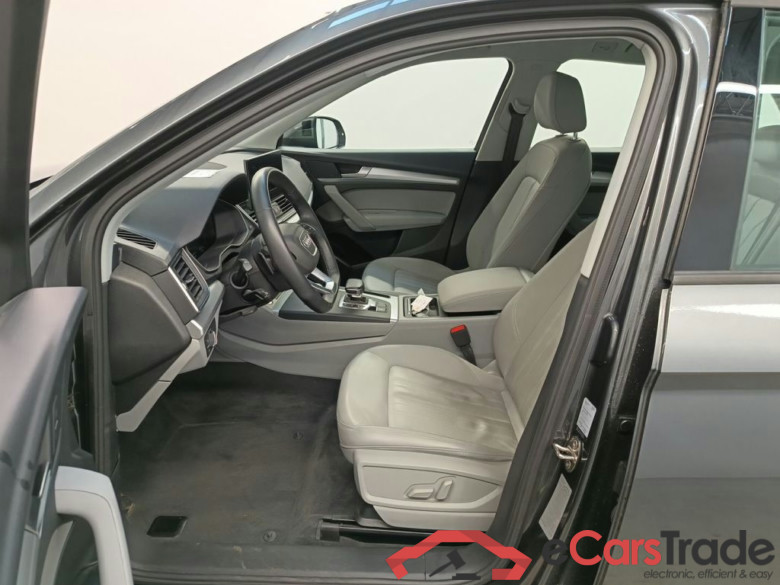 AUDI Q5 DIESEL - 2020 40 TDi 204 Quattro S line S tronic 5d #3