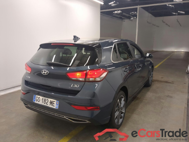 HYUNDAI I30 / 2020 / 5P / Berline 1.0 T-GDI 120 DCT-7 MHEV CREATIVE #4