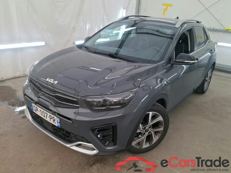 KIA Stonic / 2020 / 5P / SUV 1.0 T-GDI 120 MHEV GT LINE PREMIUM DCT7 #1