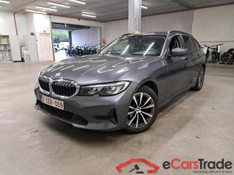BMW - BMW 3 TOURING 316dA 122PK Business Edition Advantage & Pack Business & PDC Front & Rear