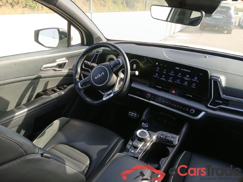 KIA Sportage / 2022 / 5P / todoterreno 1.6 T-GDi PHEV 198kW (265CV) GT-line 4X4 #3
