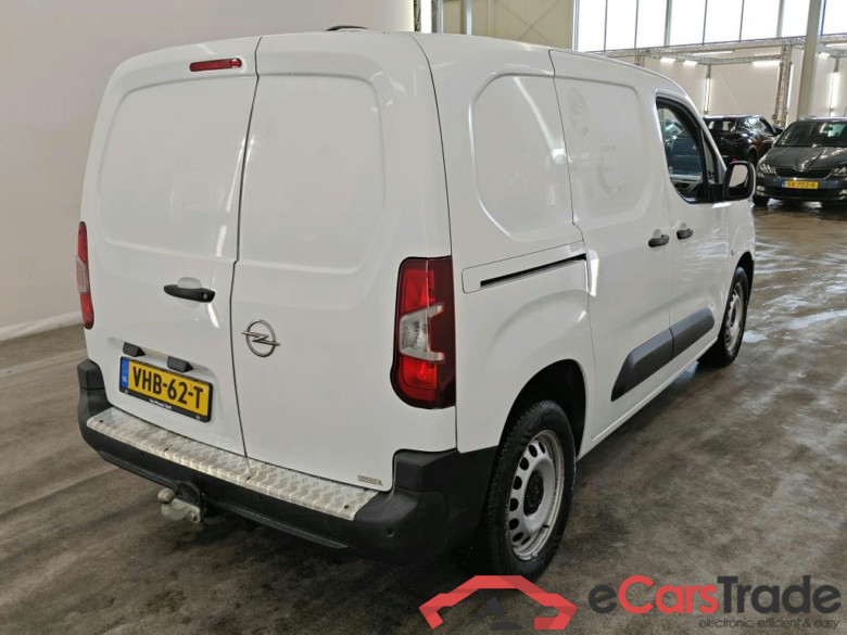 Opel Combo L1H1 1.5D 75kW S/S Edition 2.4T 4d #2