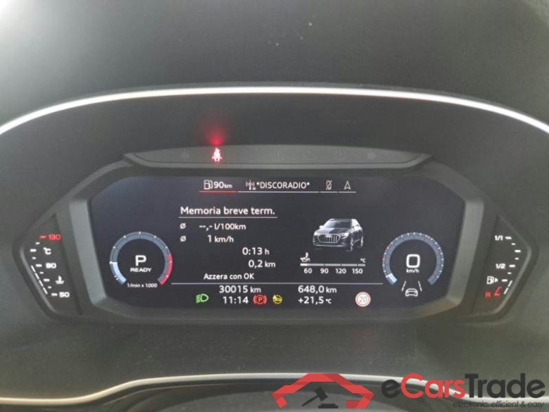 AUDI Q3 / 2018 / 5P / SUV 35 TFSI S TRONIC S LINE EDITION #4