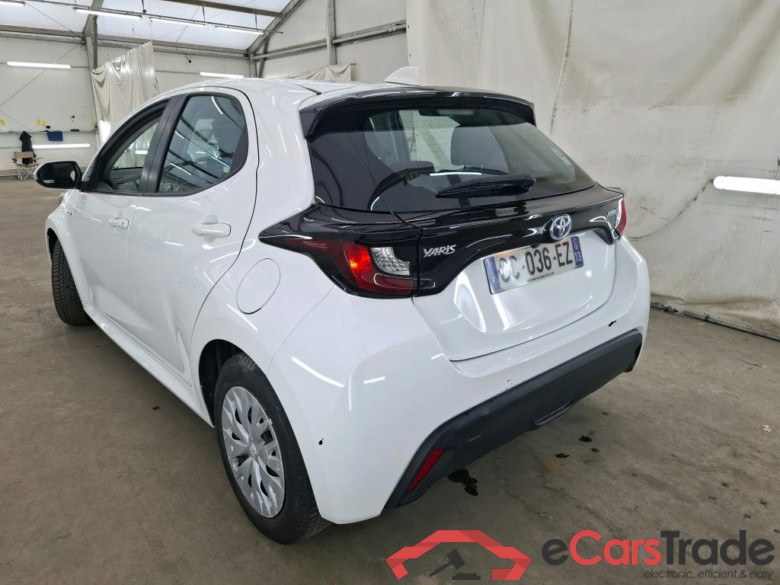 TOYOTA Yaris Hybride / 2019 / 5P / Berline Hybride 116h France Business Stage Acad #2