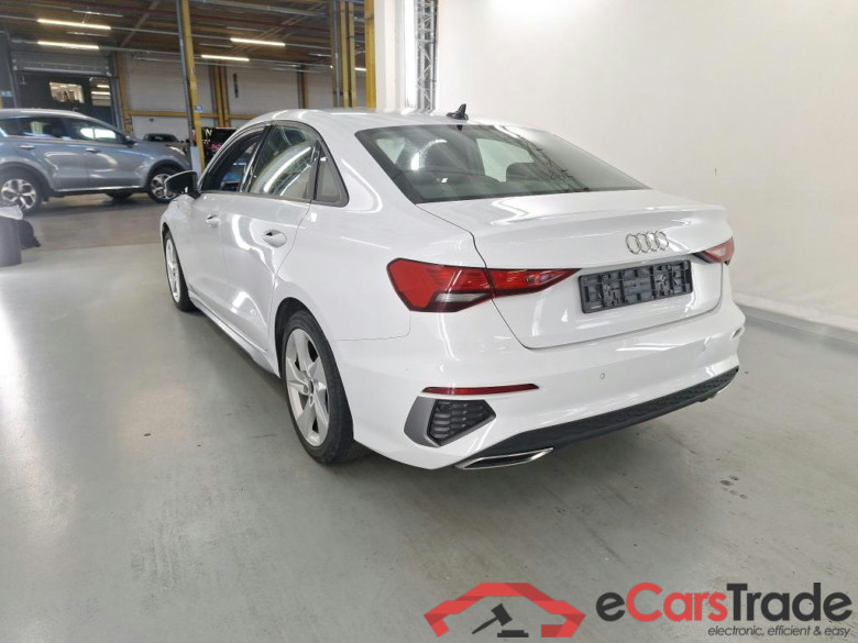 AUDI A3 BERLINE 1.5 TFSI 35 110KW S TRONIC S LINE #3